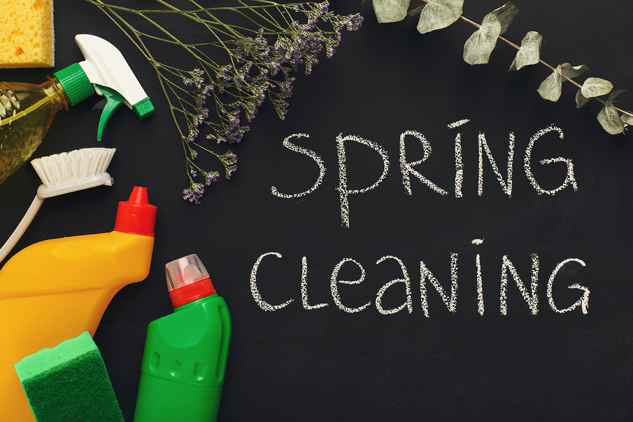 Spring Cleaning - The right way to get rid of your things and green cleaning